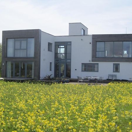 HH Accommodation Millom Esterno foto