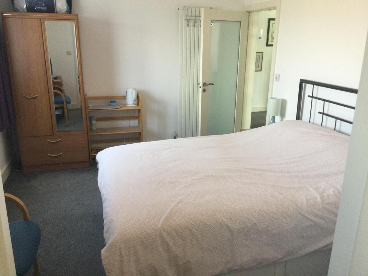 HH Accommodation Millom Esterno foto